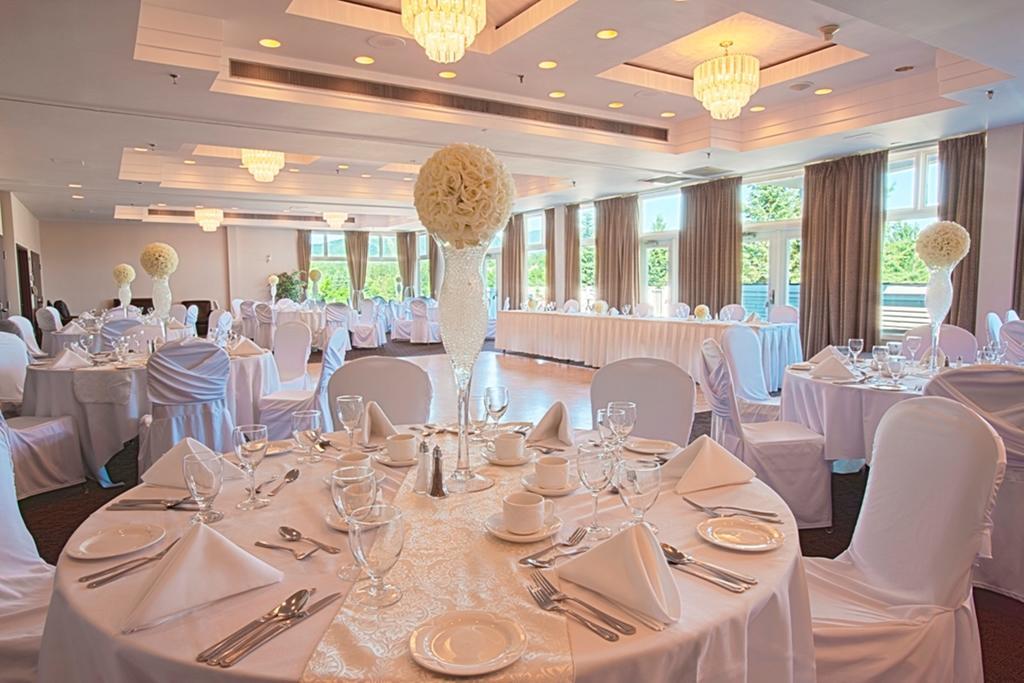 Manoir Des Sables Hotel & Golf Magog Eksteriør bilde